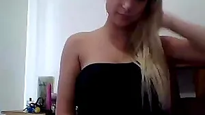 Pregnant girl rubs her pussy in front of a webcam