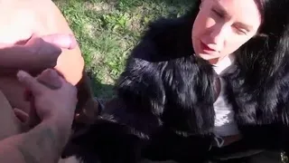 Linda Caprice - Naked voyeurs