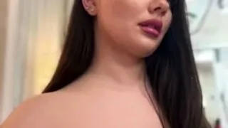 Hot amateur teen girl with big boobs toying pussy on cam