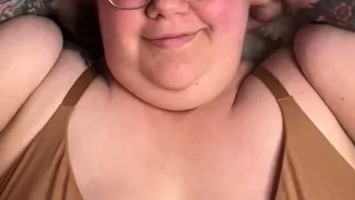 Sexy hottie Anetta Keys enjoys a solo toy masturbation