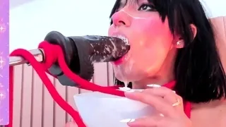 Piss fetish WAM gal solo toys