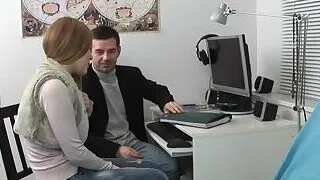 Playsome hottie Laura gives slim jim riding pleasure