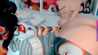 Brunette Solo Webcam Masturbation