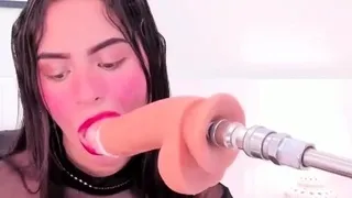 Amateur brunette double toying on webcam