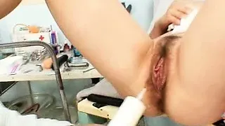 Busty mom Barbora real pussy gyno exam