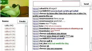 The couple play fun on public (by jozik)