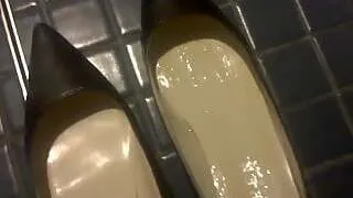 jerk and cum on ralph lauren high heels
