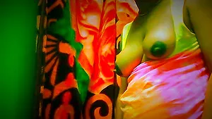 Pregnant Shweta loves playing with her hubby