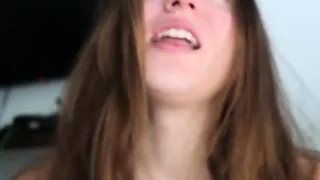 Close up MILF masturbation