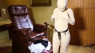 Amateur Honey With A BDSM Fetish