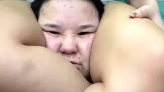 Close up fuck girl in big cock