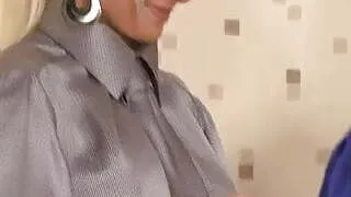 Two posh blondes end sucking at the hole