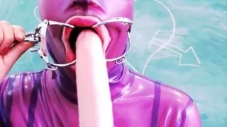 Watch this sexy fetish hoe anally toy and fist in solo