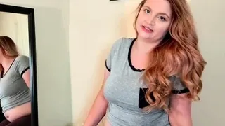 Masturbating amateur cums after solo fun