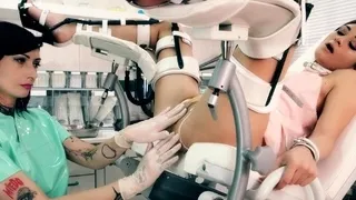 Seducing A Brunette Babe Into Lesbian Sex