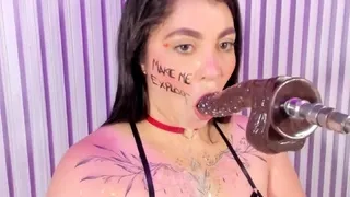 Amateur brunette double toying on webcam