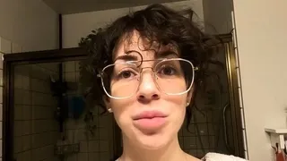 Juvenile british sweetheart solo masturbation