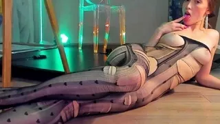 Cute brunette amateur teen masturbates on webcam