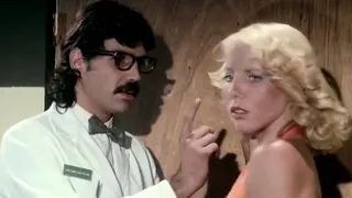 Blonde amateur milf does anal on pov camera 11