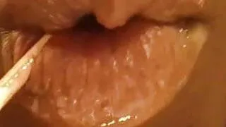 Mistress Onyx - Lipstick Fetish - So many suckers