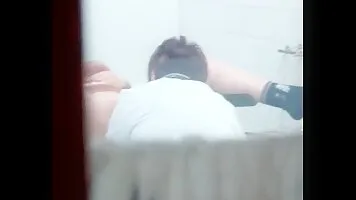 Pregnant babe spreading legs