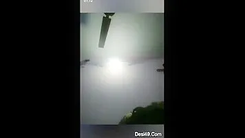 Pretty Indian Girl Desi Shows Her Naked Body And Oil Massage Video With Crisp Sound In Hindi