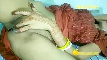 Exclusive Desi Hillbilly Bhabhi Masturbates and gets rid of hubbys cock