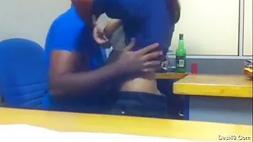 Desi Slut Girl Gives a blowjob and fucks her ass.