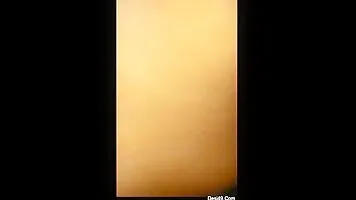 Desi Indian Girl Shows Tits