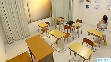 Teacher Yua Nanami's Anal Loss