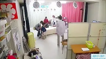 SVDVD-642-03 Sadistic Village's Sex Toy Experiment: Squirting for the Director's Dream