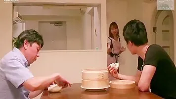 (Chinese) Cheating International Wife