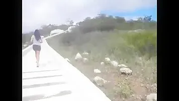 The girl diarrhea on the nature