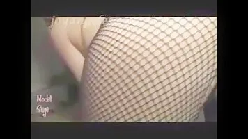 Girl in fishnet pantyhose scat