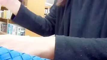 Ayumi pooping asian girl