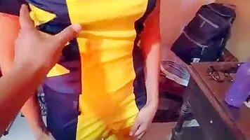 Rogue cosplayer from Xmen loves to fuck in her uniform