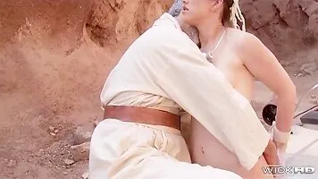 Princess Leia cosplayer has her ass fucked hard by Obi Wan Kenobi
