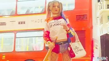 Harley Quinn cosplayer gives blowjob in the car