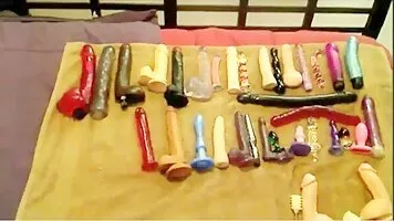 Goth Cosplayer Dressed as Elvira Fucking a Dildo